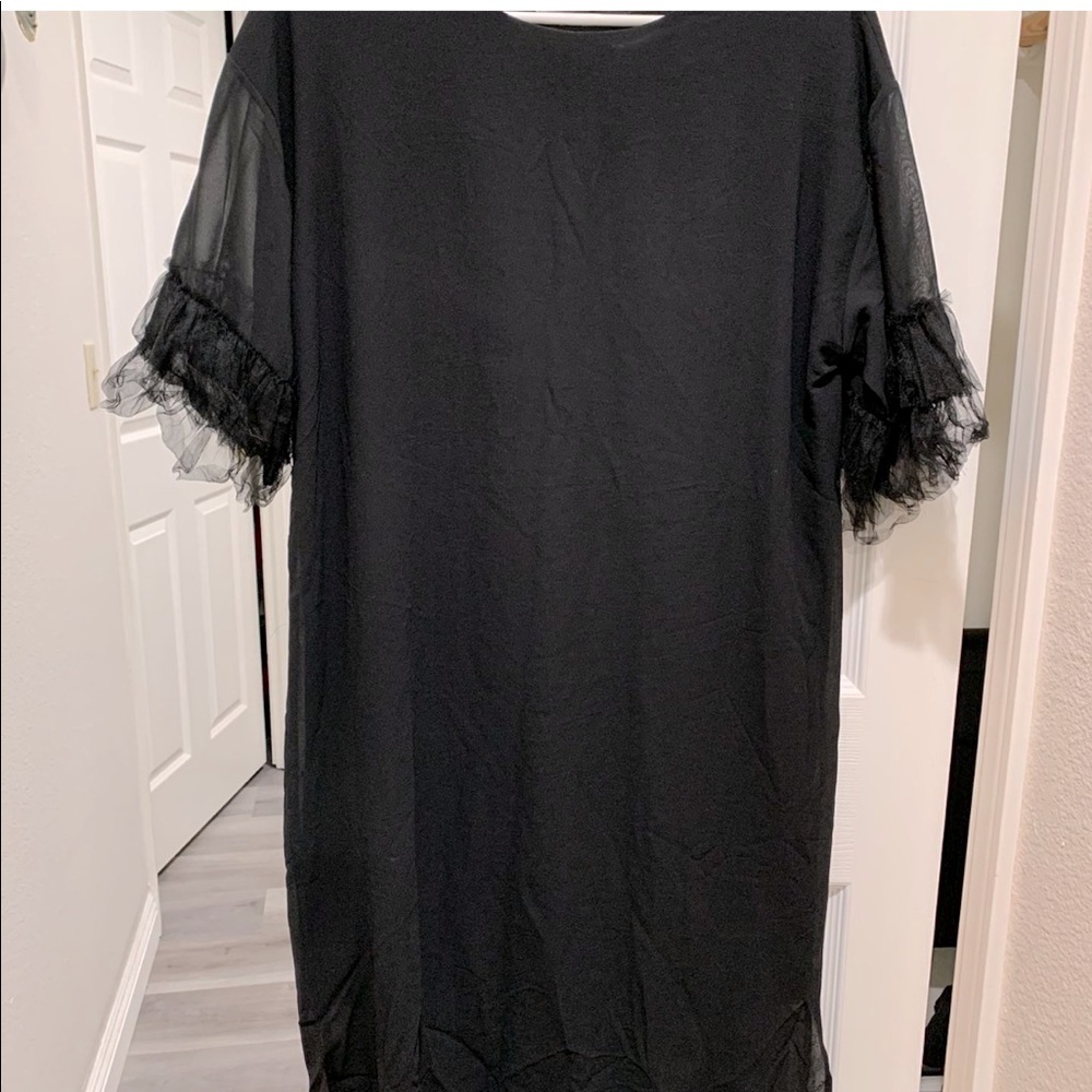 [All for$6-20 ]Tulle and lace oversize dress